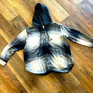 American Eagle Women’s Hooded flannel Medium